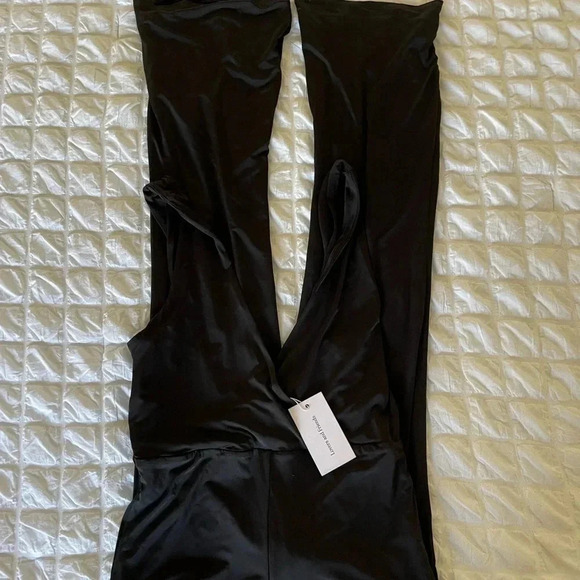 Revolve Lovers + Friends Sade jumpsuit - Picture 5 of 9